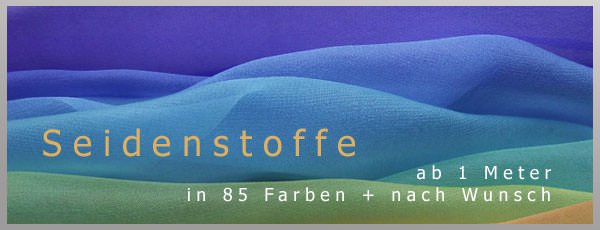 Crepe de Chine – fließender blauer Seidenstoff